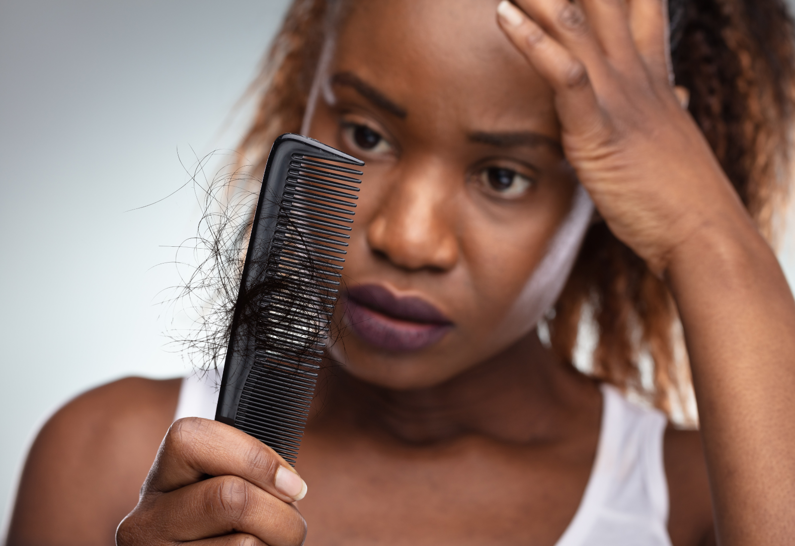 You are currently viewing The Role of Nutritional Deficiencies in Hair Loss and Restoration
