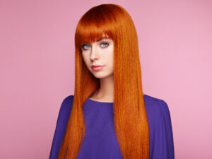 A woman in a wig